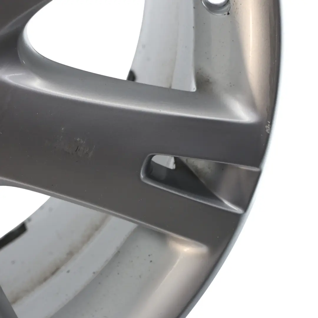 7L Llanta Aleación Plata 18" ET:57 8J para VW Volkswagen Touareg con número de pieza 7L6601025K VW Volkswagen Touareg 7L Llanta Aleación Plata 18" ET:57 8J - SKU 7L6601025K-1 - Número de pieza 7L6601025K