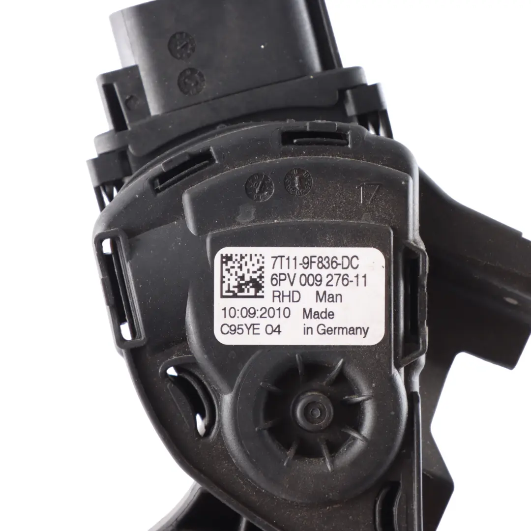 Throttle Pedal Accelerator Gas Pedal Unit 7T11-9F836-DC to Ford Transit Connect with Part number 7T119F836DC Ford Transit Connect Throttle Pedal Accelerator Gas Pedal Unit 7T11-9F836-DC - SKU RHD-7T119F836DC - Part number 7T119F836DC