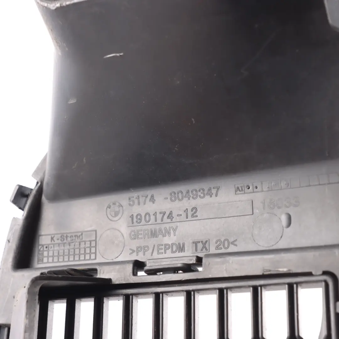 Ramka Atrapa Kratka Środkowa do BMW F10 F11 M Sport o numerze 8049347 BMW F10 F11 M Sport Ramka Atrapa Kratka Środkowa - SKU 8049347-1 - Numer Części 8049347