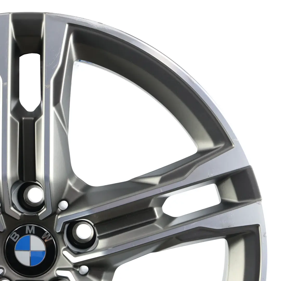 Jante Alliage Gris Cérium 18" Double Rayon 556M ET:54 8J pour BMW F40 F44 à propos du numéro de pièce 8053524 BMW F40 F44 Jante Alliage Gris Cérium 18" Double Rayon 556M ET:54 8J - SKU 8053524-2 - Numéro de pièce 8053524