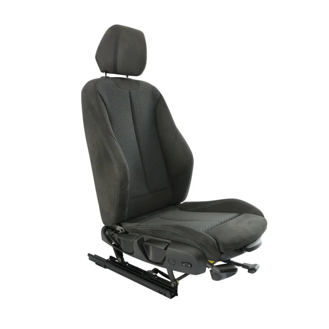 Asiento Deportivo Delantero Derecho Tela Hexágono Alcántara para BMW F20 M Sport con número de pieza 8055048 BMW F20 M Sport Asiento Deportivo Delantero Derecho Tela Hexágono Alcántara - SKU 8055048-4 - Número de pieza 8055048