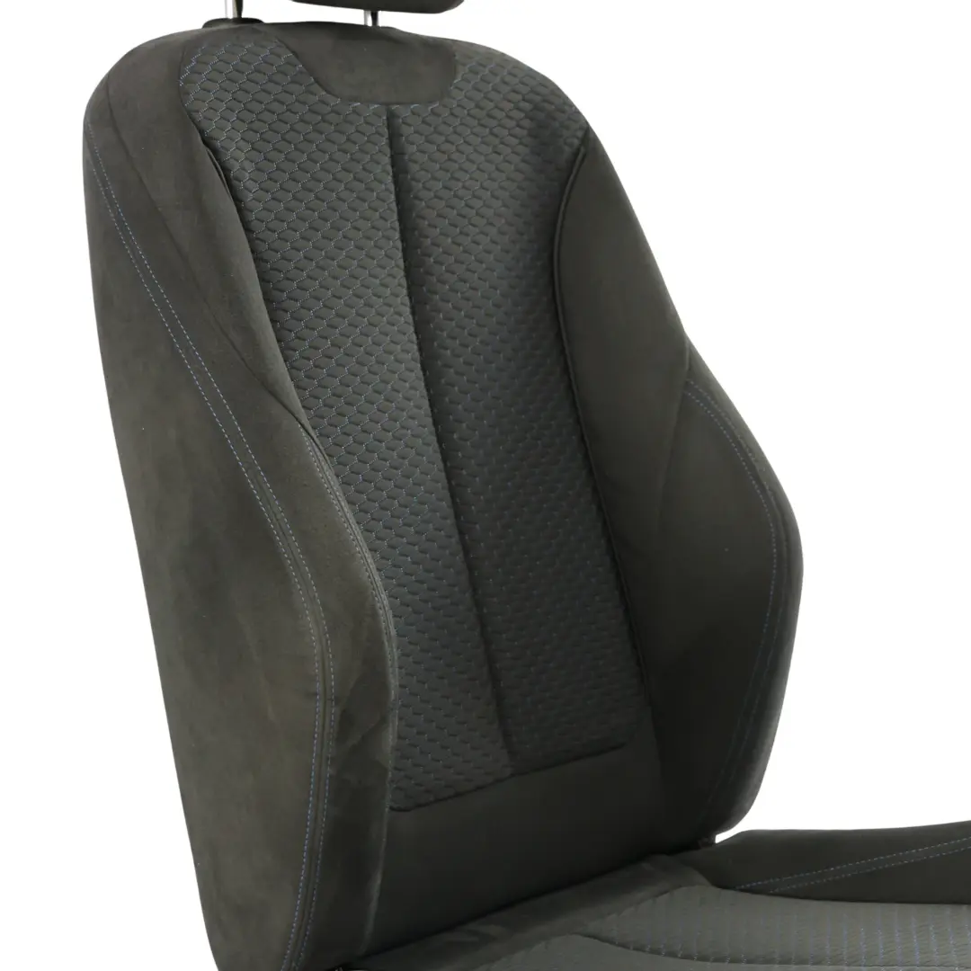 Asiento Deportivo Delantero Derecho Tela Hexágono Alcántara para BMW F20 M Sport con número de pieza 8055048 BMW F20 M Sport Asiento Deportivo Delantero Derecho Tela Hexágono Alcántara - SKU 8055048-4 - Número de pieza 8055048