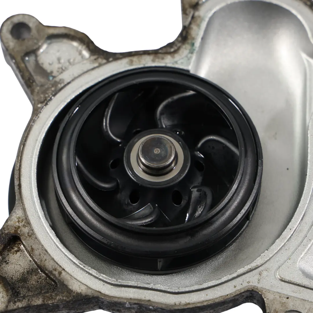 Water Pump Engine Coolant Unit N57Z to BMW F10 F11 X3 F25 F30 F31 F32 with Part number 8516205 BMW F10 F11 X3 F25 F30 F31 F32 Water Pump Engine Coolant Unit N57Z - SKU 8516205-1 - Part number 8516205