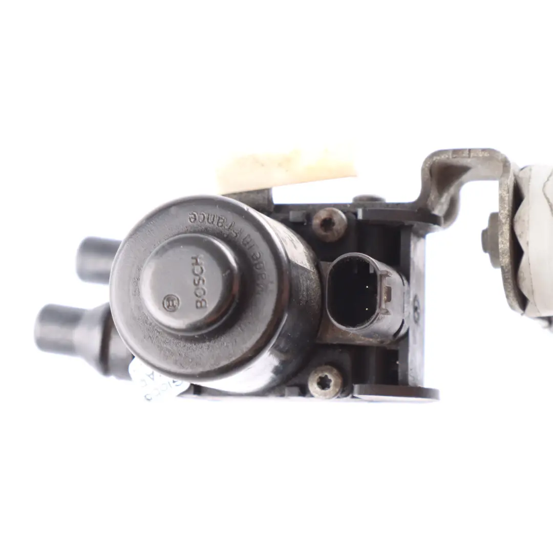 Heater Control Valve BMW F06 F10 F11 F12 F13 N57Z Water Coolant Unit to with Part number 8517077 Heater Control Valve BMW F06 F10 F11 F12 F13 N57Z Water Coolant Unit - SKU 8517077 - Part number 8517077