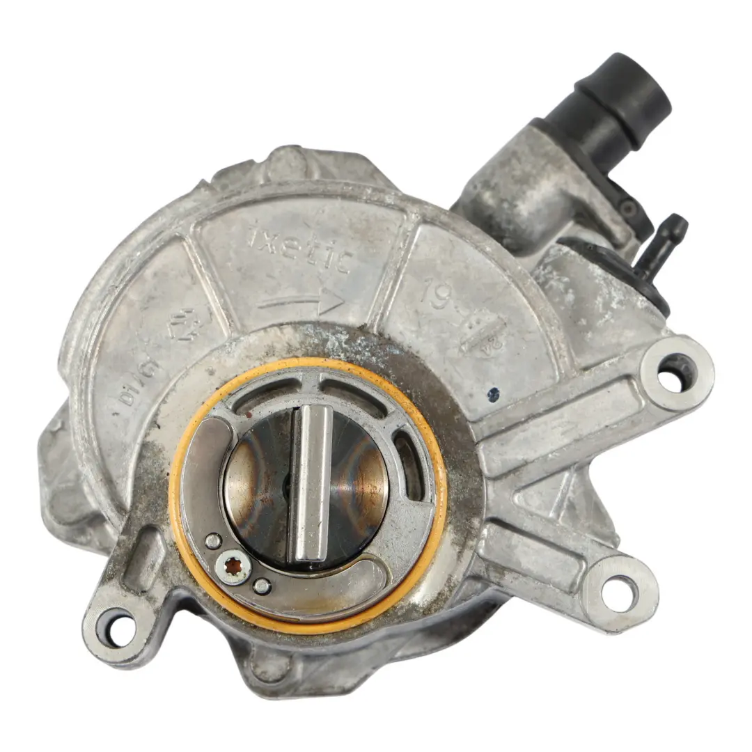 N63 S63N Engine Vacuum Pump 7619388 to BMW F10 F11 F06 F13 X5 E70 F01 Petrol with Part number 8605976 BMW F10 F11 F06 F13 X5 E70 F01 Petrol N63 S63N Engine Vacuum Pump 7619388 - SKU 8605976-1 - Part number 8605976