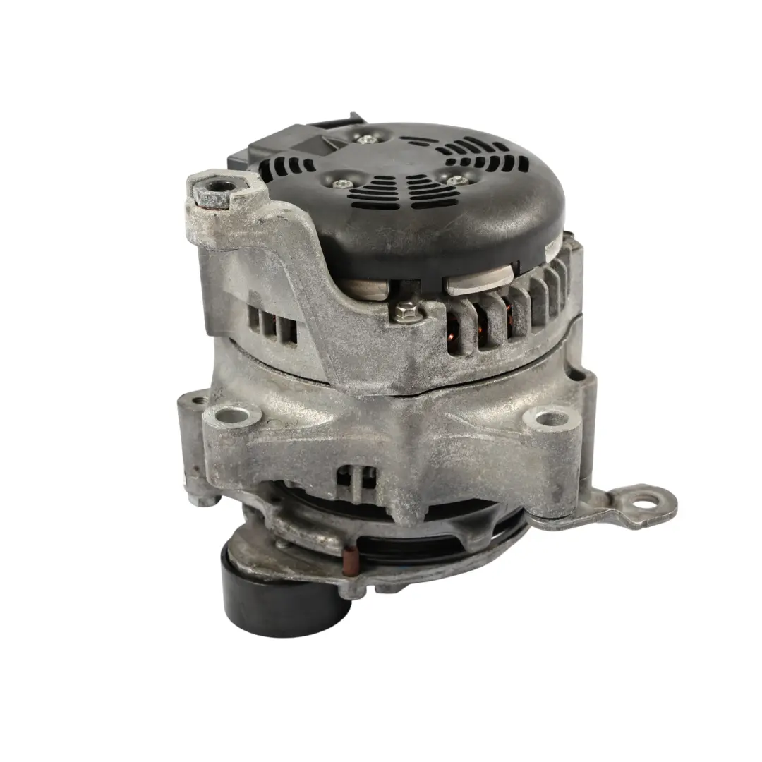 Alternador Motor Gasolina Unidad 180A para BMW F20 F21 F30 F31 LCI F33 F34 con número de pieza 8645325 BMW F20 F21 F30 F31 LCI F33 F34 Alternador Motor Gasolina Unidad 180A - SKU 8645325-2 - Número de pieza 8645325