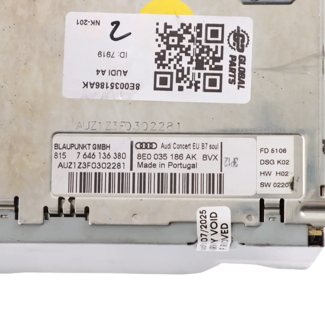 Stereo Radio Audio Head Unit CD Player to Audi A4 B7 with Part number 8E0035186AK Audi A4 B7 Stereo Radio Audio Head Unit CD Player - SKU 8E0035186AK - Part number 8E0035186AK