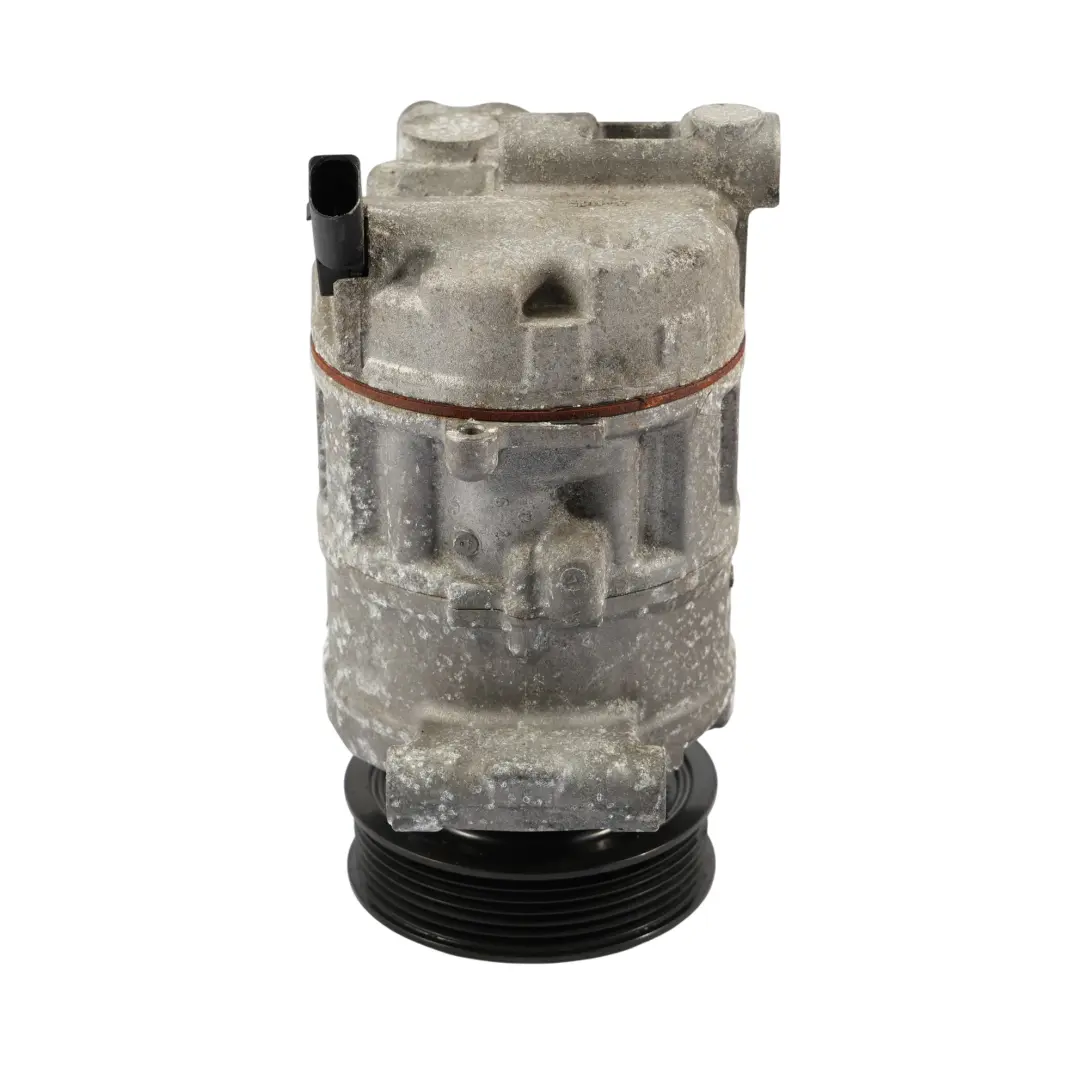 Audi A4 B7 Compresseur De Pompe De Climatisation 1.9 TDI BRB - SKU 8E0260805CB - Numéro de pièce 8E0260805CB