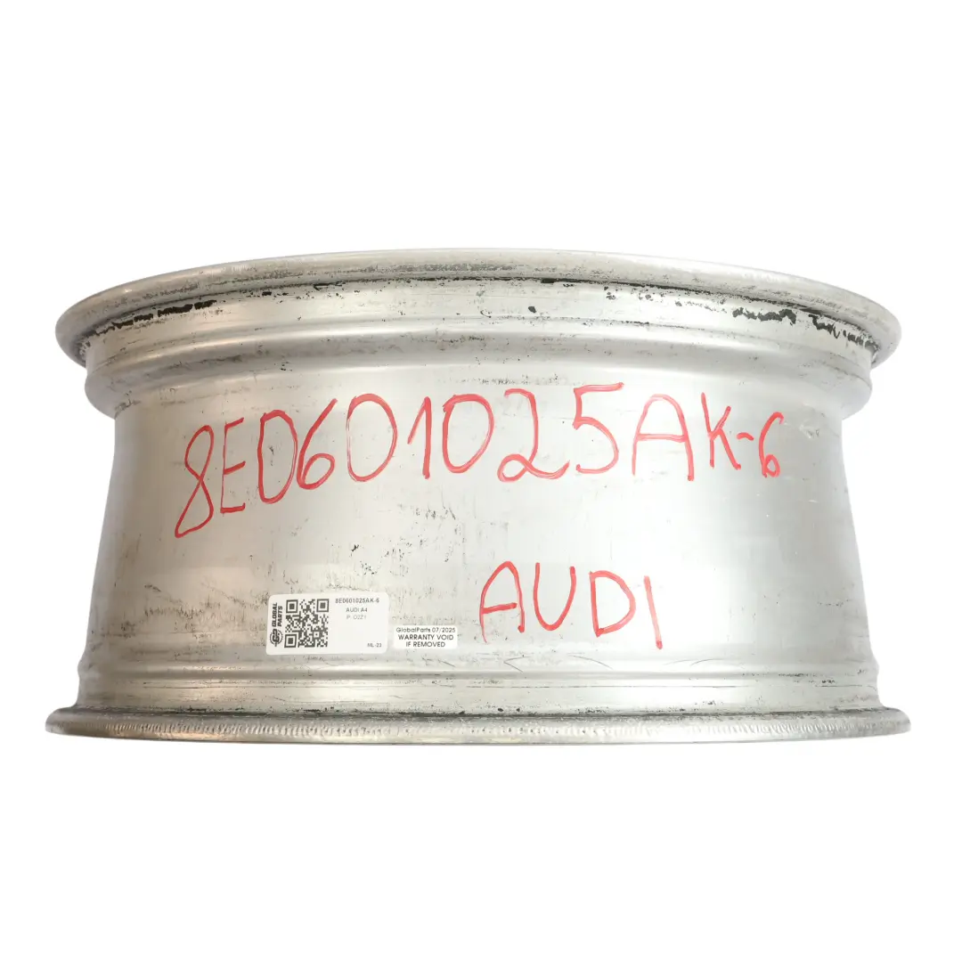 Audi A4 B7 Srebrna Felga Aluminiowa 18" ET:43 8J - SKU 8E0601025AK-6 - Numer Części 8E0601025AK