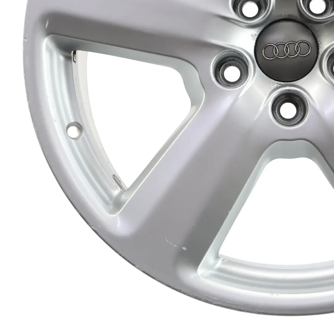 Cerchio In Lega Argento 18" ET:43 8J per Audi A4 B7 con numero di parte 8E0601025AK Audi A4 B7 Cerchio In Lega Argento 18" ET:43 8J - SKU 8E0601025AK-6 - Numero di parte 8E0601025AK