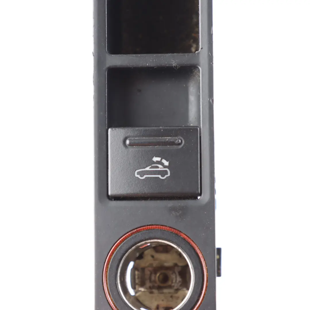 Roof Control Switch Lighter Socket 12V Ash Tray to Audi A4 B7 Cabrio with Part number 8H0919719G Audi A4 B7 Cabrio Roof Control Switch Lighter Socket 12V Ash Tray - SKU 8H0919719G - Part number 8H0919719G