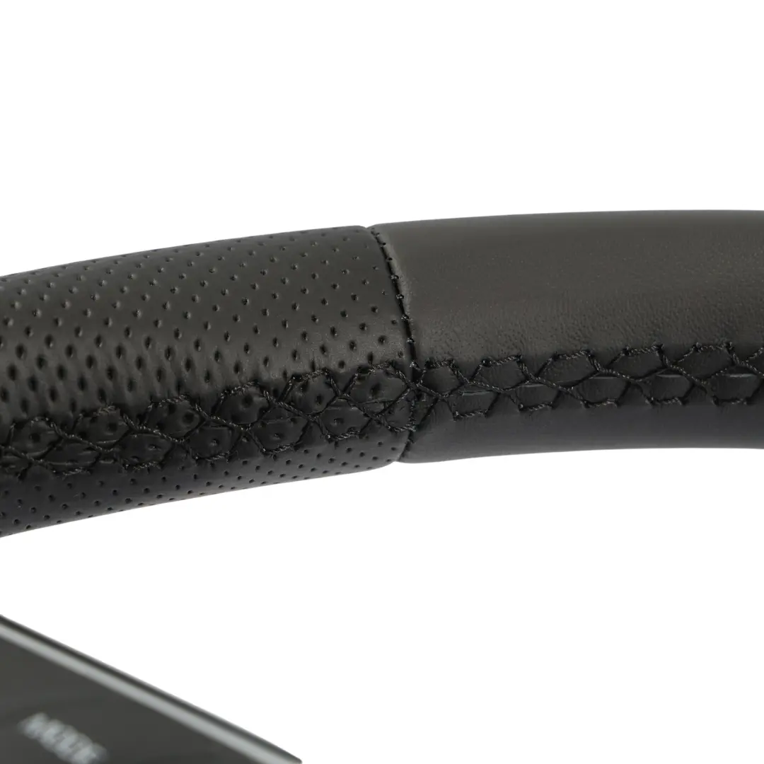 NUOVO In Pelle Nera Fondo Piatto per Audi TT 8J Volante con numero di parte 8J0419091B Audi TT 8J Volante NUOVO In Pelle Nera Fondo Piatto - SKU 8J0419091B-2 - Numero di parte 8J0419091B