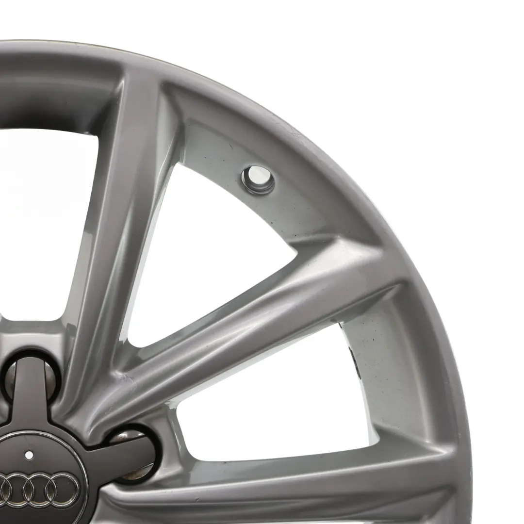 Llanta de aleación plateada Audi Mk2 TT 17" ET:50 8,5J 8J0601025A para con número de pieza 8J0601025BE Llanta de aleación plateada Audi Mk2 TT 17" ET:50 8,5J 8J0601025A - SKU 8J0601025BE-1 - Número de pieza 8J0601025BE