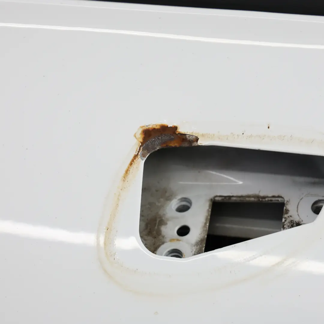 Audi TT 8J Türabdeckung Vorne Rechts Ibis Weiß - Y9C - SKU 8J0831052A-IWH - Teilenummer 8J0831052A