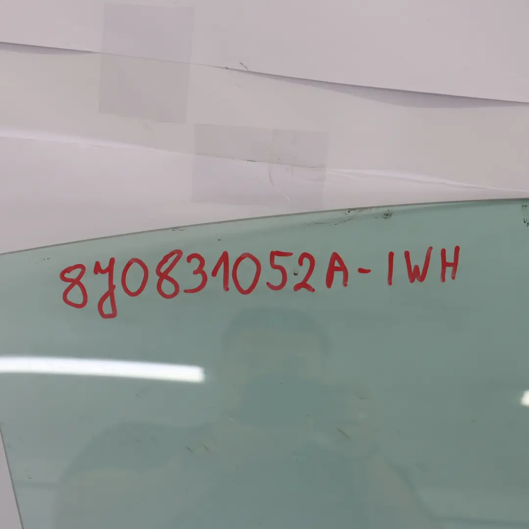 Audi TT 8J Türabdeckung Vorne Rechts Ibis Weiß - Y9C - SKU 8J0831052A-IWH - Teilenummer 8J0831052A