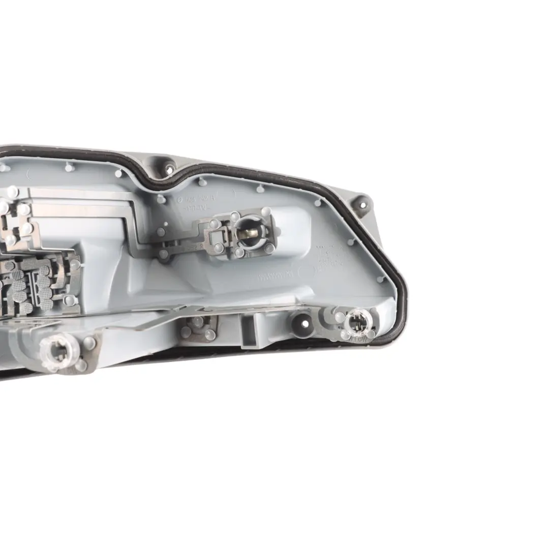 Audi TT 8J Rear Lamp Bulb Socket Right O/S Tail Light Holder Mount - SKU 8J0945258A - Part number 8J0945258A