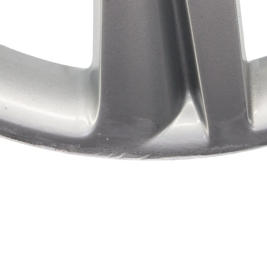 Audi A4 B8 A5 8T Srebrna Felga Aluminiowa 17" ET:45 7,5J - SKU 8K0601025B-1 - Numer Części 8K0601025B