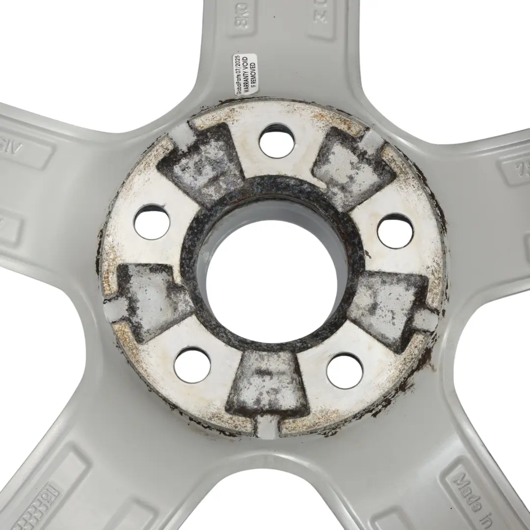 8K Silver Wheel Alloy Rim 17" ET:45 7,5J Star Spoke to Audi A4 B8 with Part number 8K0601025CE Audi A4 B8 8K Silver Wheel Alloy Rim 17" ET:45 7,5J Star Spoke - SKU 8K0601025CE-1 - Part number 8K0601025CE