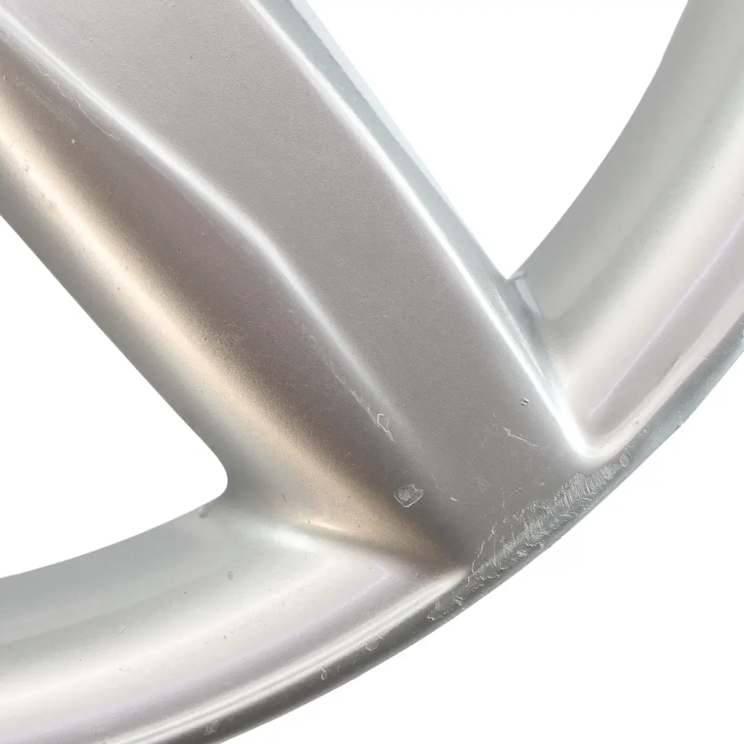 Cerchio Ruota In Lega Argento 18" 8J ET:47 per Audi A4 B8 A5 8T con numero di parte 8K0601025D Audi A4 B8 A5 8T Cerchio Ruota In Lega Argento 18" 8J ET:47 - SKU 8K0601025D-2 - Numero di parte 8K0601025D