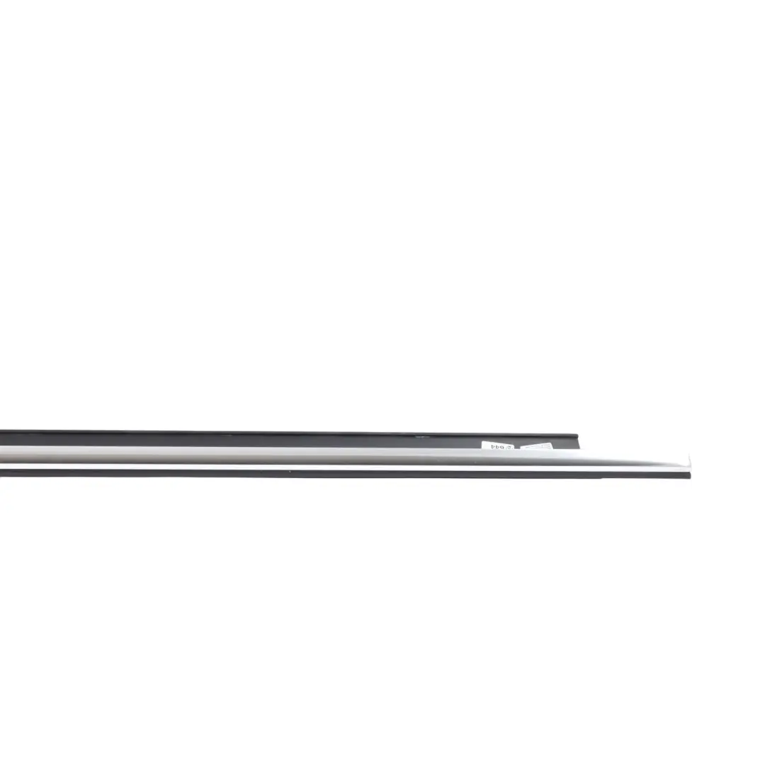 Audi A4 B8 Joint Étanchéité Vitre Porte Avant Droite Côté Conducteur - SKU 8K0853284G - Numéro de pièce 8K0853284G