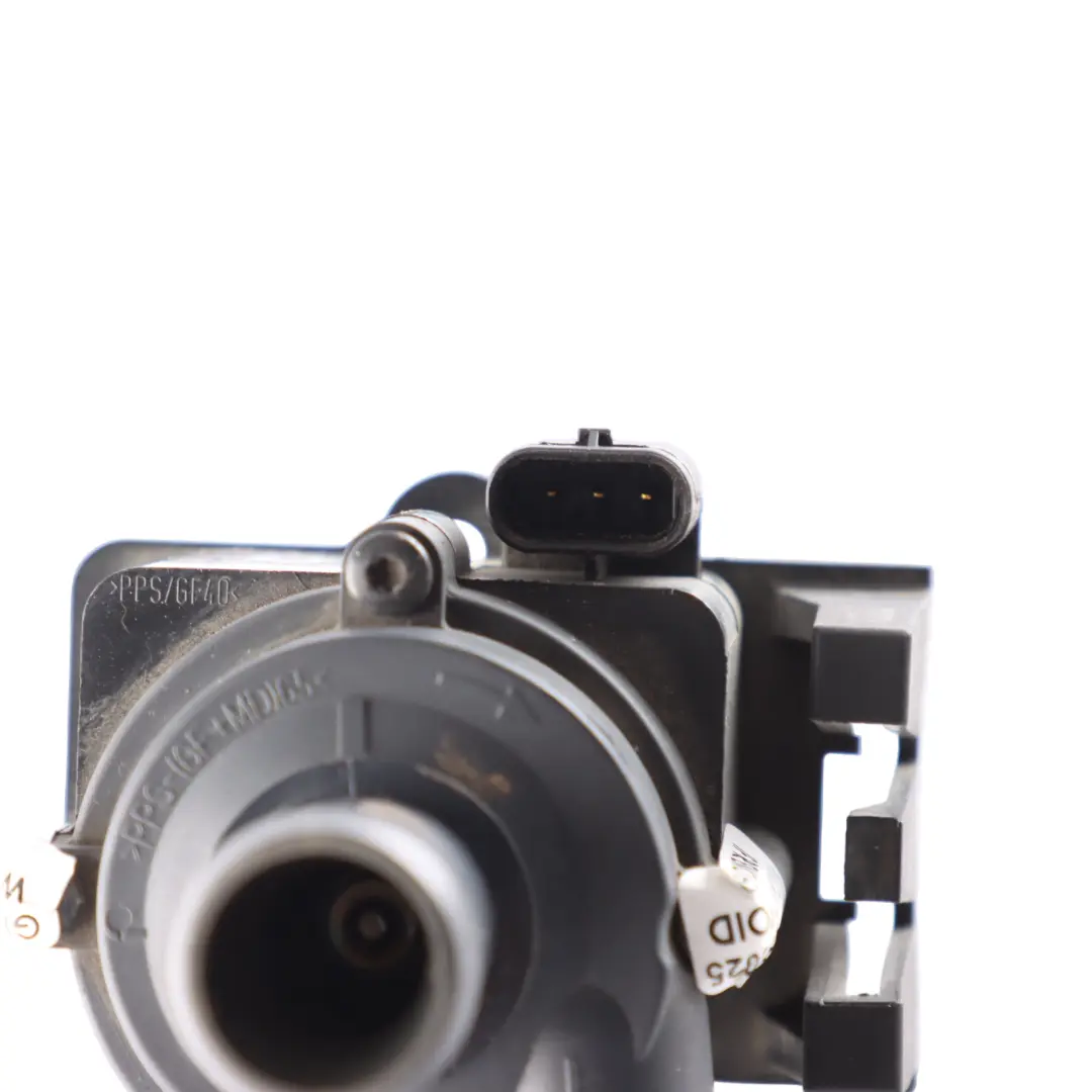 Audi A4 B8 A5 8T 2.0 TFSI Water Pump Auxiliary Coolant Circulation - SKU 8K0965561A - Part number 8K0965561A