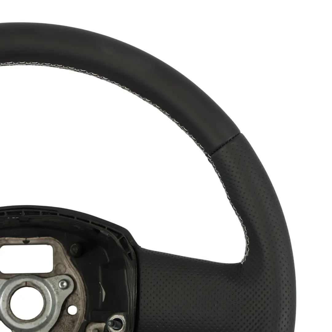 NUOVO In Pelle Nera Fili Bianchi per Audi A3 S3 8P Volante con numero di parte 8P0419091AN Audi A3 S3 8P Volante NUOVO In Pelle Nera Fili Bianchi - SKU 8P0419091AN-1 - Numero di parte 8P0419091AN