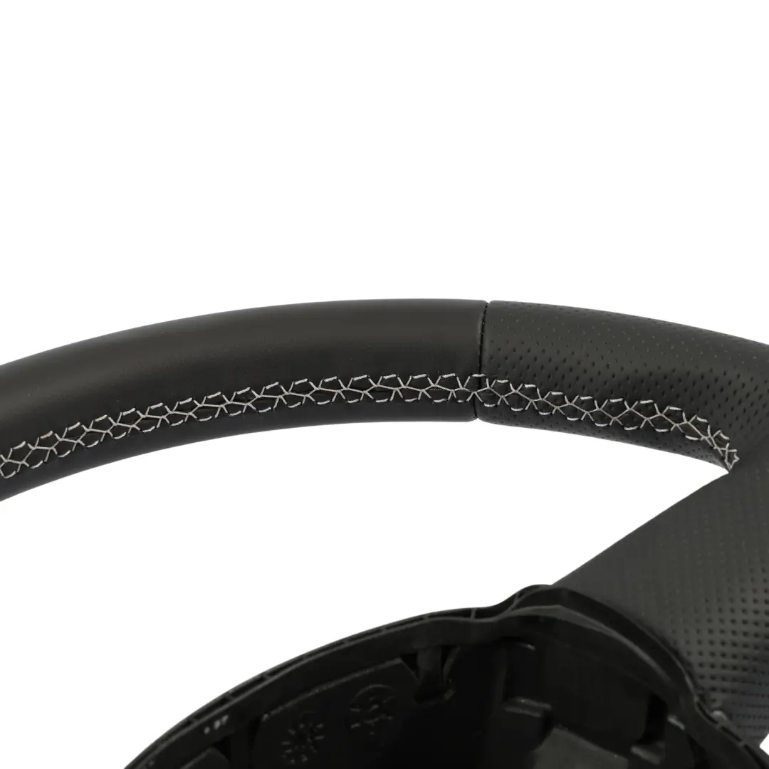 NUOVO In Pelle Nera Fili Bianchi per Audi A3 S3 8P Volante con numero di parte 8P0419091AN Audi A3 S3 8P Volante NUOVO In Pelle Nera Fili Bianchi - SKU 8P0419091AN-1 - Numero di parte 8P0419091AN