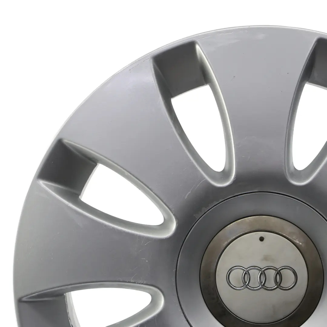 Audi A3 8P Silberne Leichtmetallfelge 16" 6,5J ET:50 9-Speiche - SKU 8P0601025AA-2 - Teilenummer 8P0601025AA