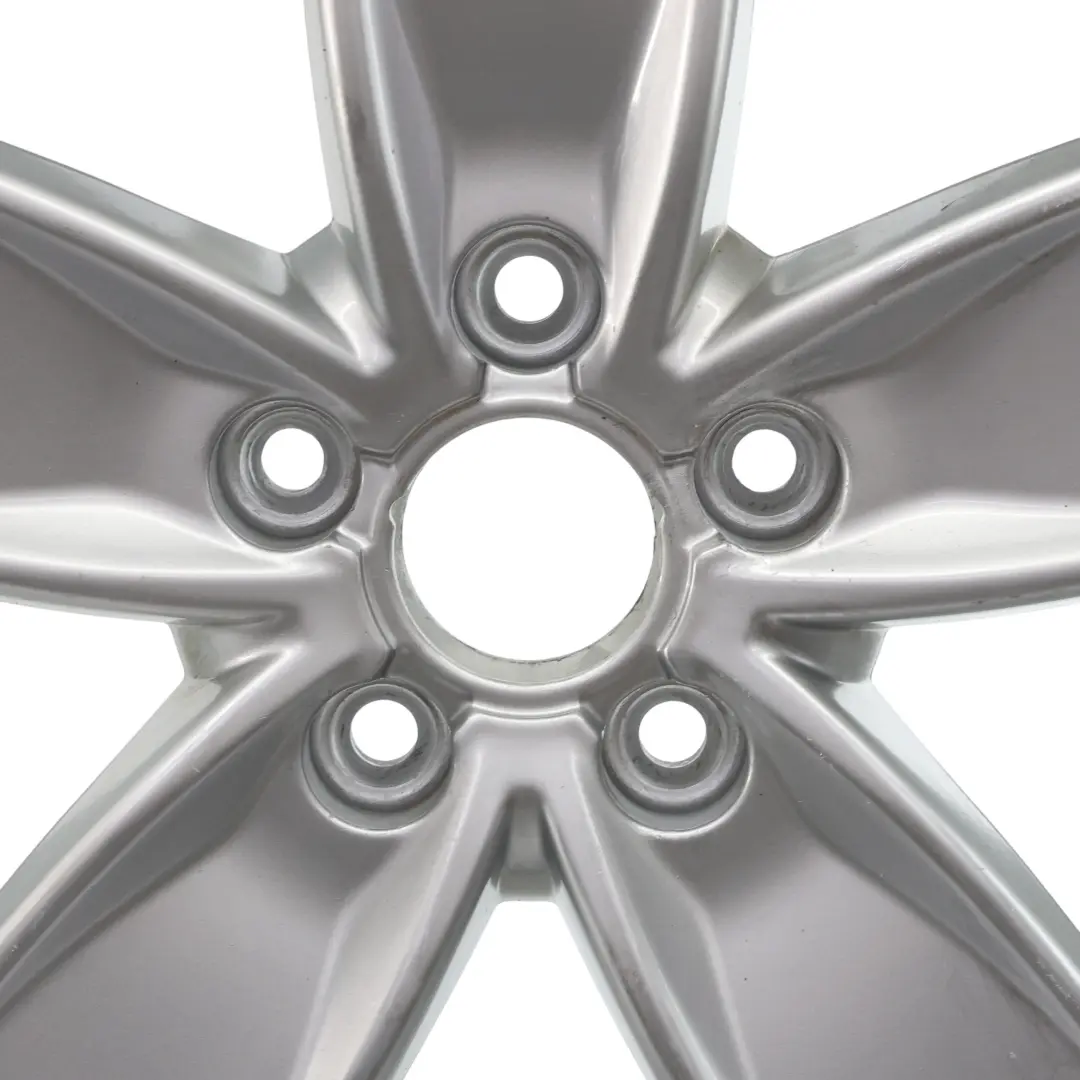  Llanta aleación plateada Audi A3 8P 17" 7,5J ET:56 Star Spoke - SKU 8P0601025BL-1 - Número de pieza 8P0601025BL