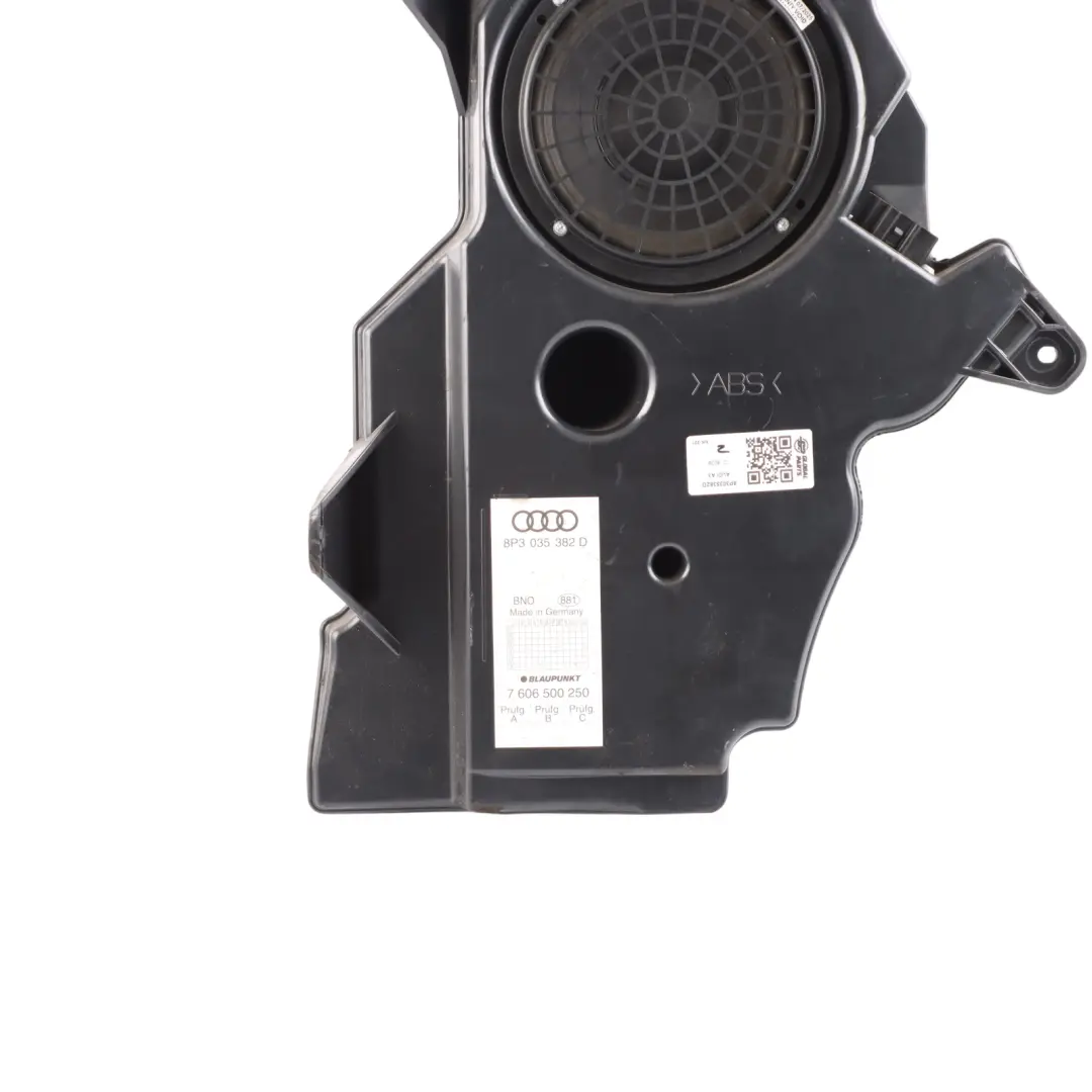Altoparlante Baule Posteriore Pannello Audio Laterale per Audi A3 8P con numero di parte 8P3035382D Audi A3 8P Altoparlante Baule Posteriore Pannello Audio Laterale - SKU 8P3035382D - Numero di parte 8P3035382D