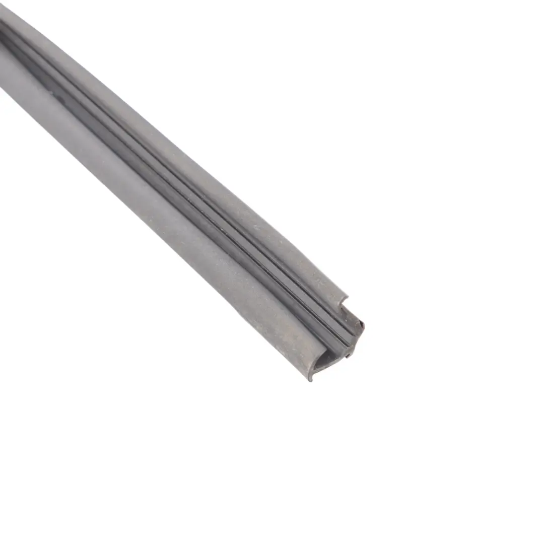 Audi A3 8P Cabriolet Joint Intérieur Rétroviseur Droit - SKU 8P7837566A - Numéro de pièce 8P7837566A