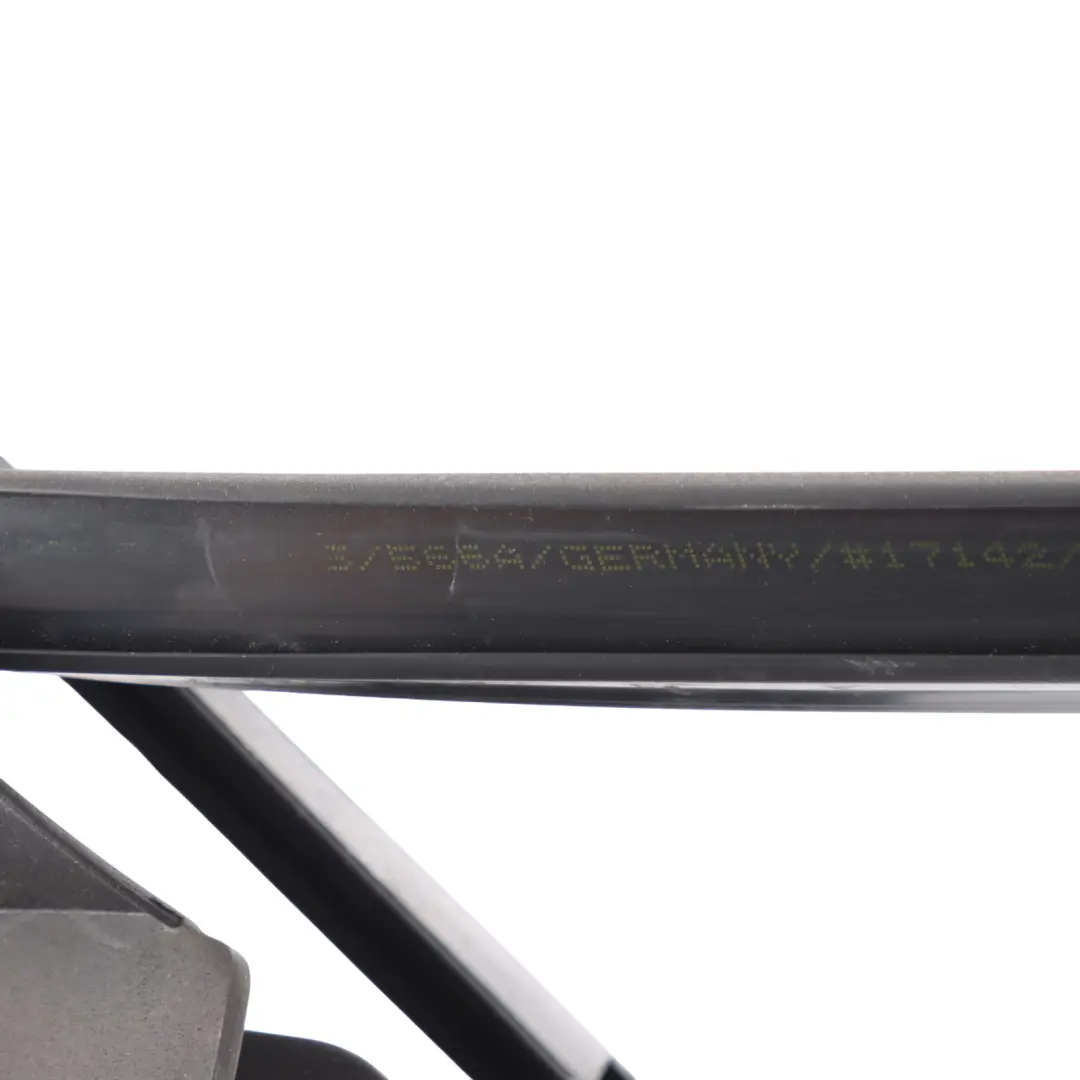 Junta Interior Retrovisor Exterior Derecho para Audi A3 8P Cabrio con número de pieza 8P7837566A Audi A3 8P Cabrio Junta Interior Retrovisor Exterior Derecho - SKU 8P7837566A - Número de pieza 8P7837566A