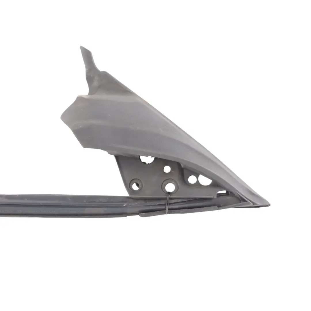 Joint Intérieur Rétroviseur Droit pour Audi A3 8P Cabriolet à propos du numéro de pièce 8P7837566A Audi A3 8P Cabriolet Joint Intérieur Rétroviseur Droit - SKU 8P7837566A - Numéro de pièce 8P7837566A