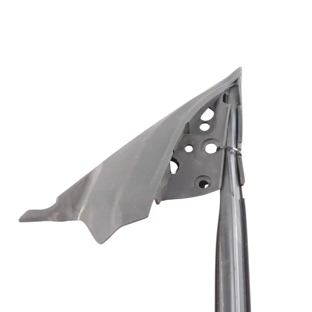 Joint Intérieur Rétroviseur Droit pour Audi A3 8P Cabriolet à propos du numéro de pièce 8P7837566A Audi A3 8P Cabriolet Joint Intérieur Rétroviseur Droit - SKU 8P7837566A - Numéro de pièce 8P7837566A