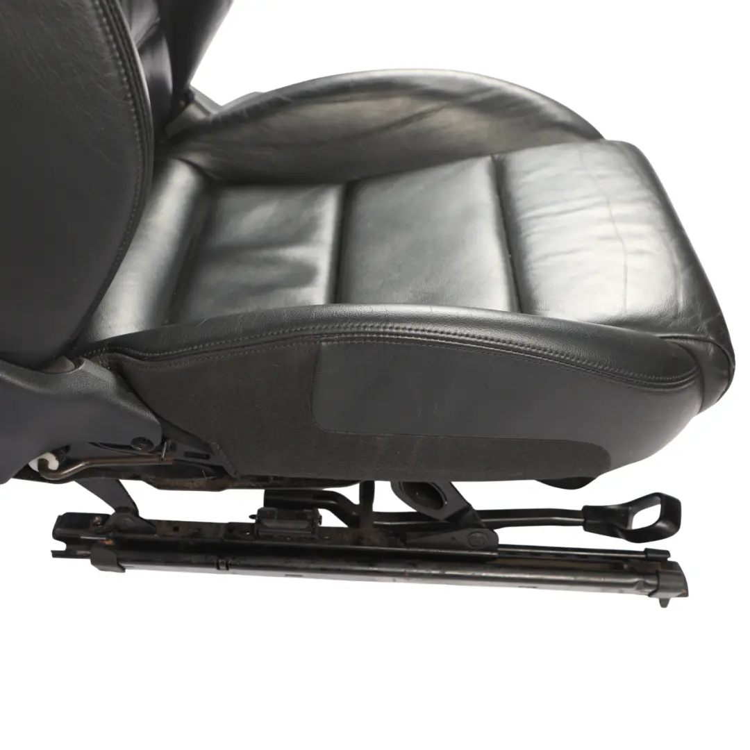 Front Seat Leather Soul Black Vienna Left N/S to Audi A3 8P Cabrio S-Line with Part number 8P7881805M Audi A3 8P Cabrio S-Line Front Seat Leather Soul Black Vienna Left N/S - SKU 8P7881805M - Part number 8P7881805M