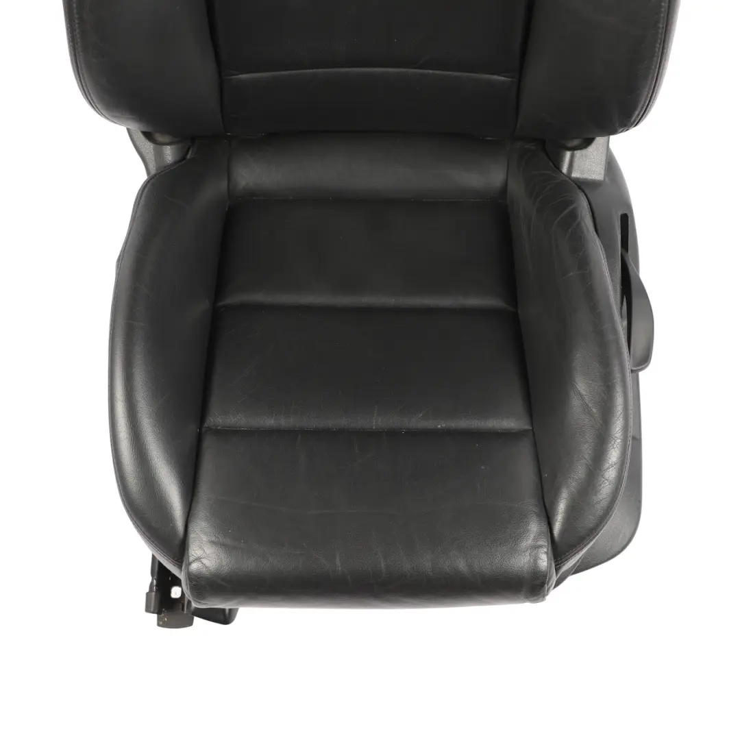 Front Seat Leather Soul Black Vienna Left N/S to Audi A3 8P Cabrio S-Line with Part number 8P7881805M Audi A3 8P Cabrio S-Line Front Seat Leather Soul Black Vienna Left N/S - SKU 8P7881805M - Part number 8P7881805M