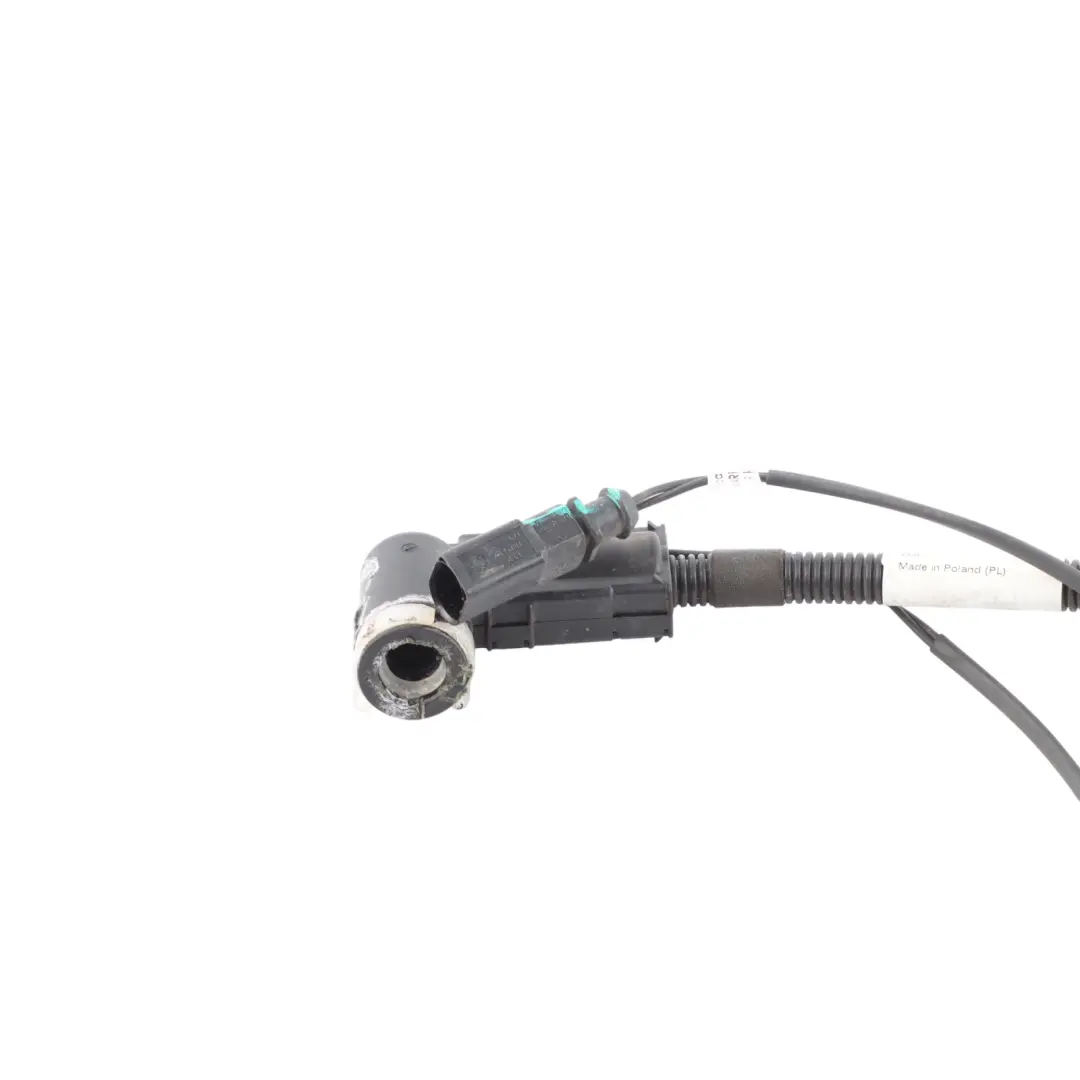 AdBlue Supply Feed Pipe Hose Line Tube 2.0 TDI to Audi Q5 8R with Part number 8R0131911 Audi Q5 8R AdBlue Supply Feed Pipe Hose Line Tube 2.0 TDI - SKU 8R0131911 - Part number 8R0131911