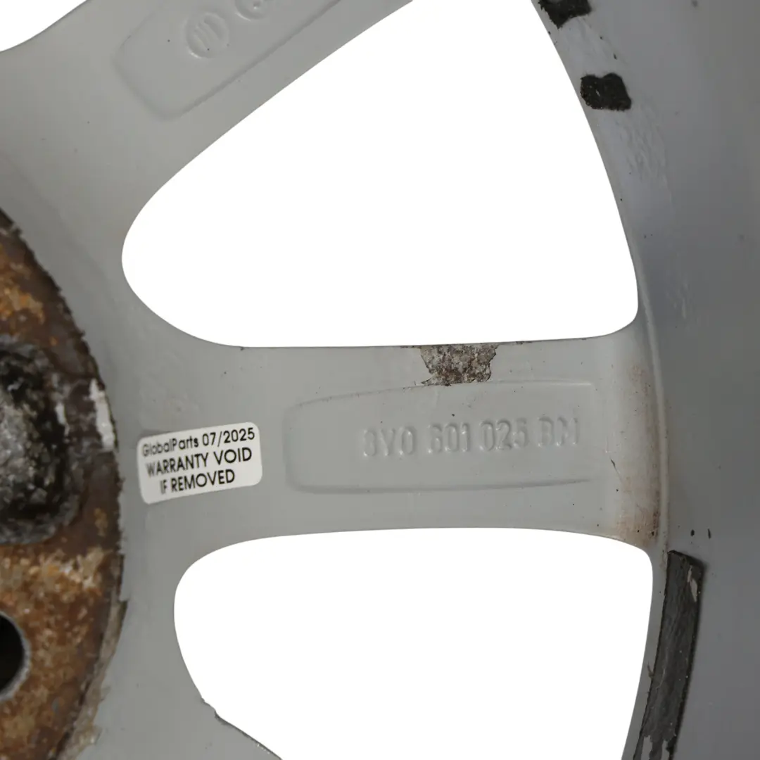 Rim Alloy Silver 16" 6.5J ET46 to Audi A3 8V Wheel with Part number 8V0601025BM Audi A3 8V Wheel Rim Alloy Silver 16" 6.5J ET46 - SKU 8V0601025BM-1 - Part number 8V0601025BM