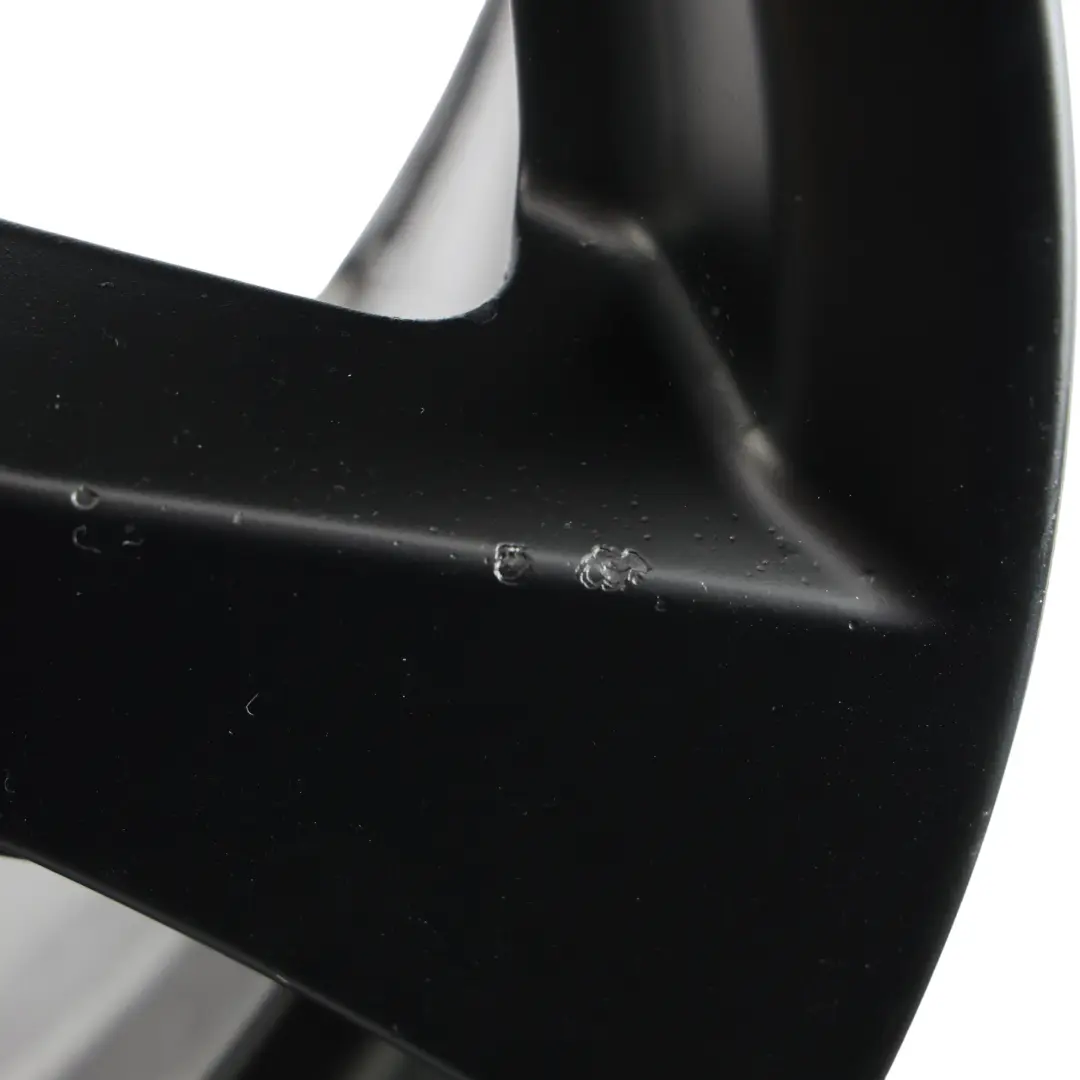 Audi A3 8V Jante Alliage Noire 17" 7,5J ET:51 À Rayons Étoilés - SKU 8V0601025CT-5 - Numéro de pièce 8V0601025CT