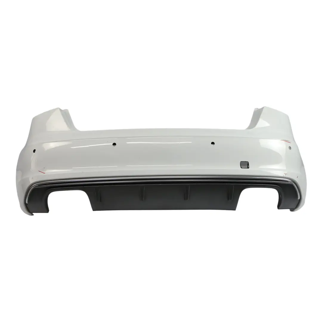 Panel Ozdobny Tylnego Zderzaka Glacier White Pearl - S9R do Audi S3 8V o numerze 8V3807067D Audi S3 8V Panel Ozdobny Tylnego Zderzaka Glacier White Pearl - S9R - SKU 8V3807067D-MGW - Numer Części 8V3807067D