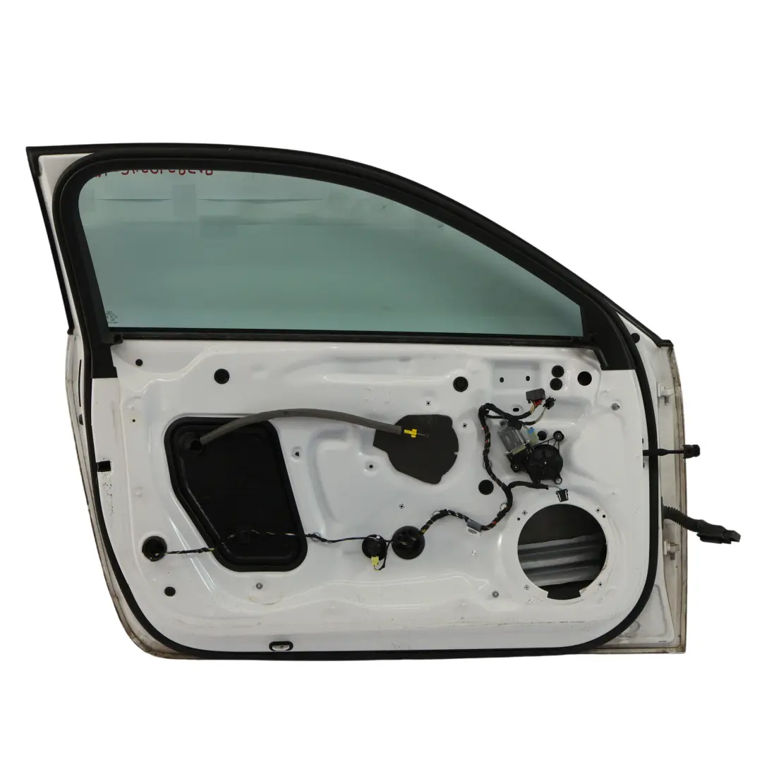 Puerta Delantera Izquierda 3-Puerta Variante Ibis White Blanco - Y9C para Audi A3 8V con número de pieza 8V3831051C Audi A3 8V Puerta Delantera Izquierda 3-Puerta Variante Ibis White Blanco - Y9C - SKU 8V3831051C-IWH - Número de pieza 8V3831051C