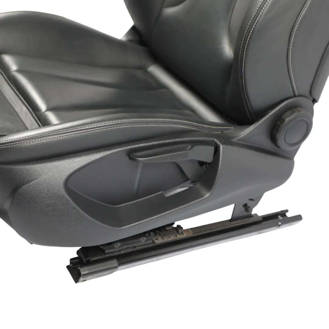 Door Seat Front Heated Leather Soul Black Silver Left N/S to Audi A3 S3 8V 3 with Part number 8V3881805M Audi A3 S3 8V 3 Door Seat Front Heated Leather Soul Black Silver Left N/S - SKU 8V3881805M-2 - Part number 8V3881805M