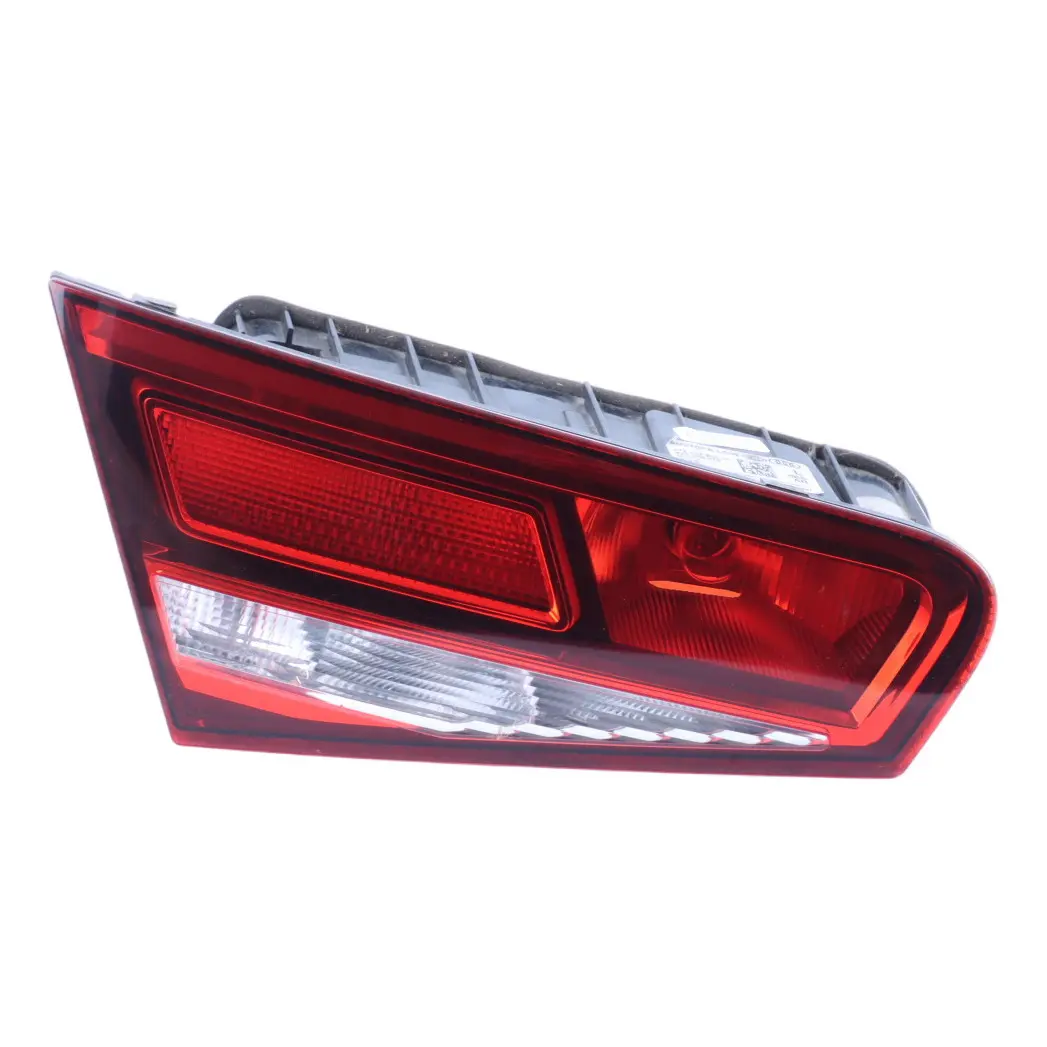 Door Rear Lamp Trunk Boot Tailgate Inner Light Left N/S to Audi A3 8V 3 with Part number 8V3945075 Audi A3 8V 3 Door Rear Lamp Trunk Boot Tailgate Inner Light Left N/S - SKU 8V3945075 - Part number 8V3945075