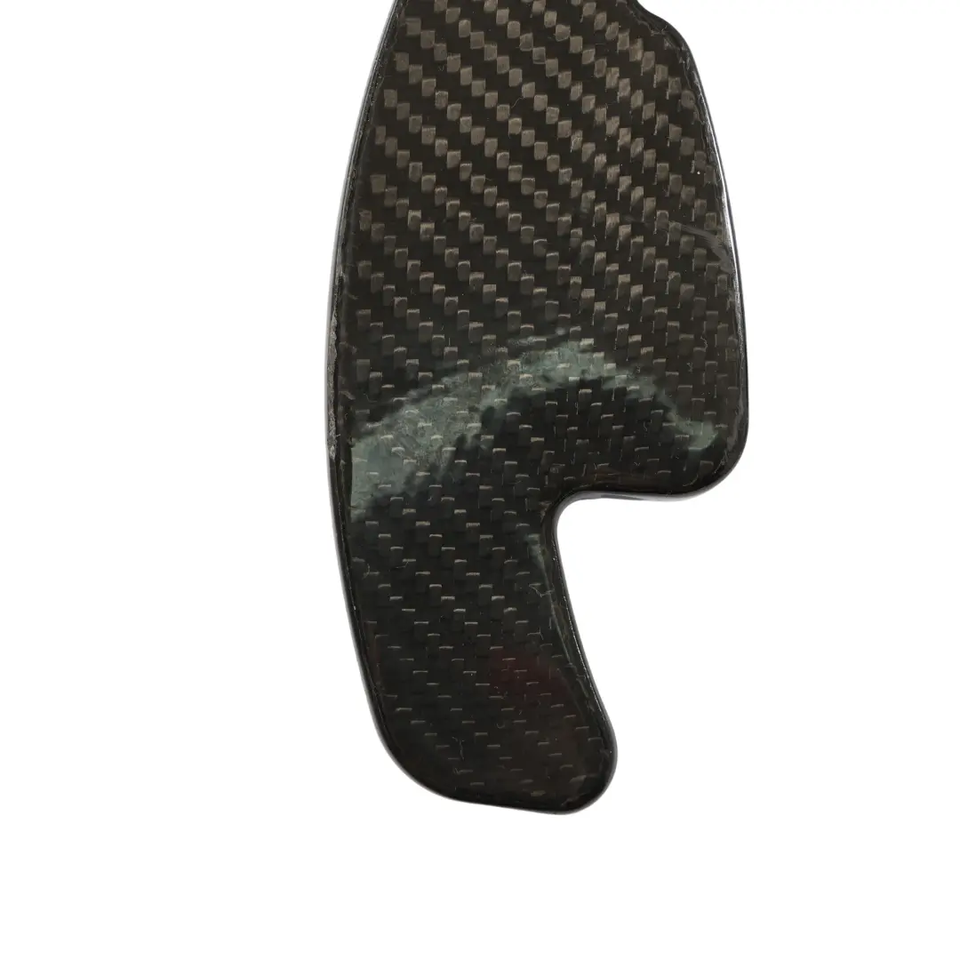 Paddle Cambio Sinistro Destro Carbonio per Audi A3 8V A4 B9 A5 F5 Volante con numero di parte 8W0951523J Audi A3 8V A4 B9 A5 F5 Volante Paddle Cambio Sinistro Destro Carbonio - SKU 8W0951523J-3 - Numero di parte 8W0951523J