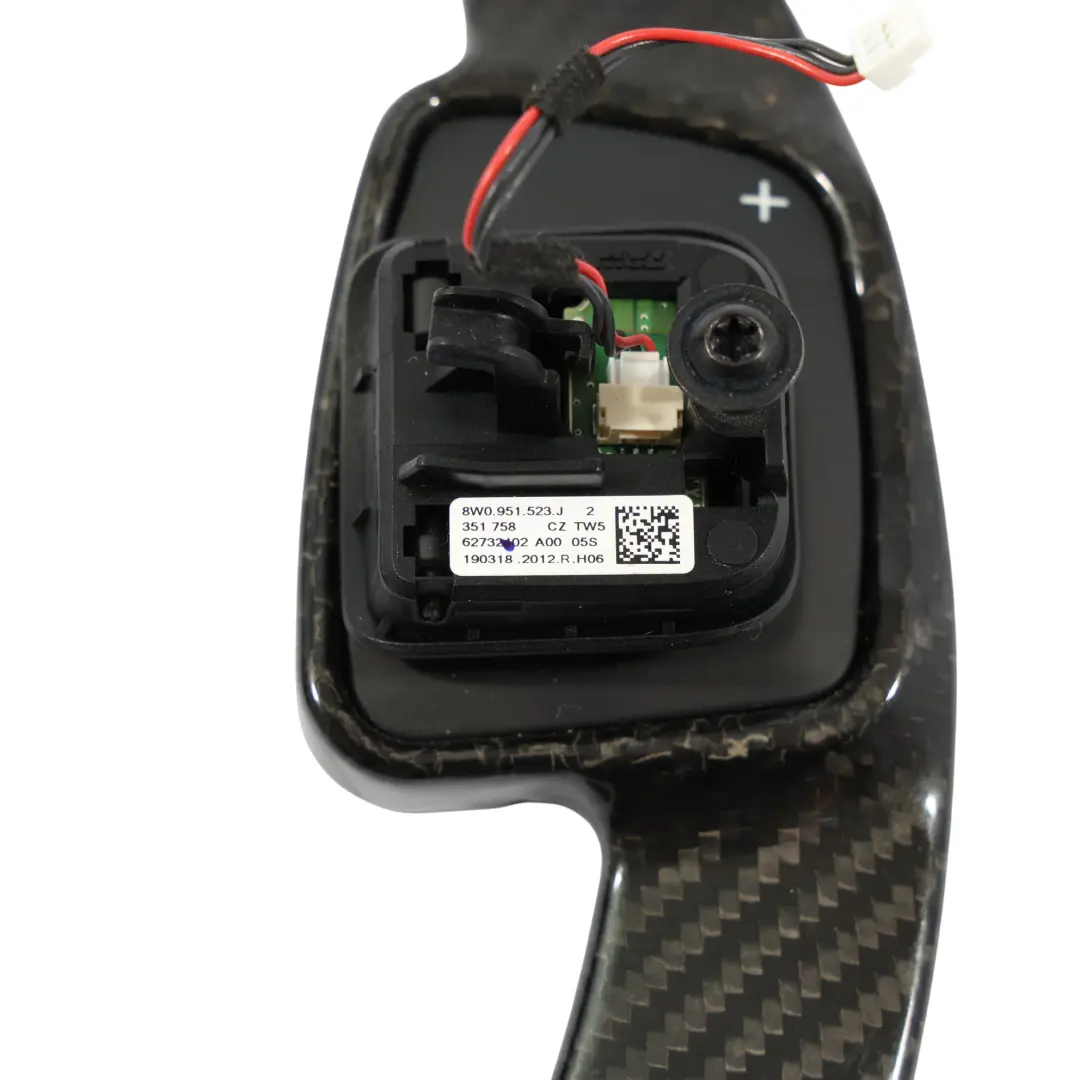 Lenkrad Schaltwippen Links Rechts Carbon für Audi A3 8V A4 B9 A5 F5 mit Teilenummer 8W0951523J Audi A3 8V A4 B9 A5 F5 Lenkrad Schaltwippen Links Rechts Carbon - SKU 8W0951523J-3 - Teilenummer 8W0951523J