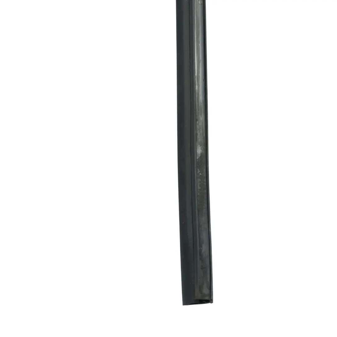 Audi A1 8X Joint De Rail De Guidage De Vitre De Porte Avant Droite - SKU 8X3837440D - Numéro de pièce 8X3837440D