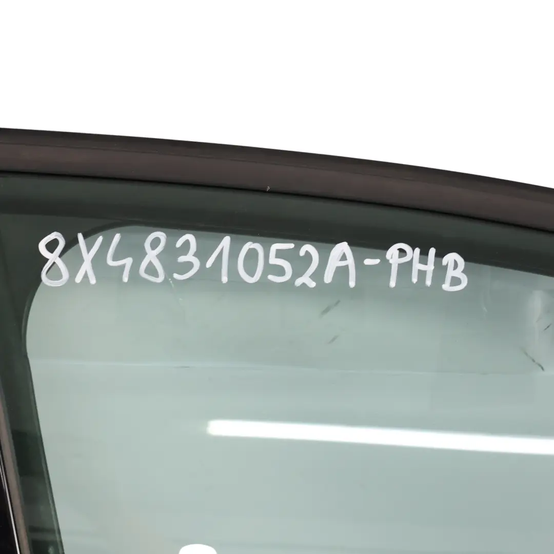 Tür Vorne Rechts Phantom Black Pearl Effekt - Z9Y für Audi A1 8X mit Teilenummer 8X4831052A Audi A1 8X Tür Vorne Rechts Phantom Black Pearl Effekt - Z9Y - SKU 8X4831052A-PHB - Teilenummer 8X4831052A