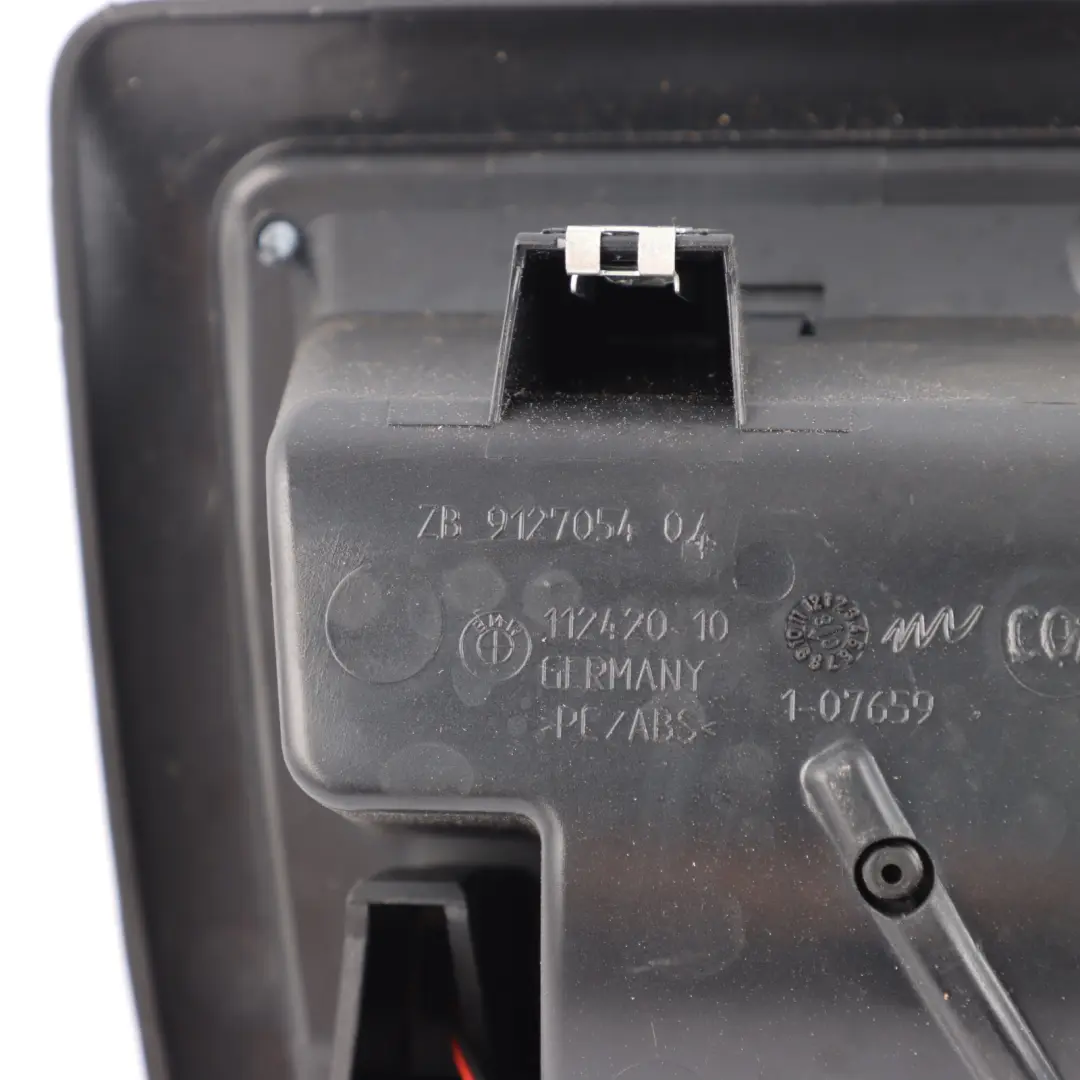 BMW E81 E82 E87N LCI E88 Plateau Rangement Tableau Bord d'instrumentation - SKU 9127054-1 - Numéro de pièce 9127054