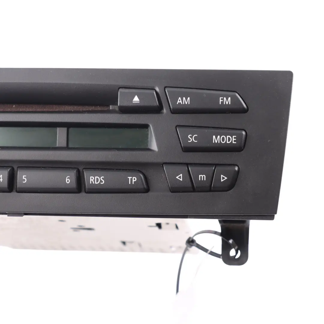 Radio Business CD Player Audio Control Unit E81 E91 to BMW E87 E90 with Part number 9200101 BMW E87 E90 Radio Business CD Player Audio Control Unit E81 E91 - SKU 9200101-2 - Part number 9200101