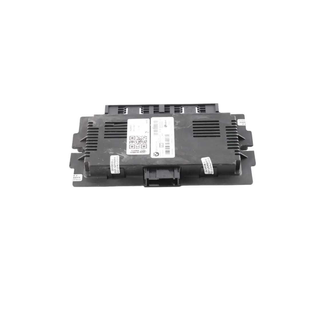 Footwell Light Module Control Unit ECU FRM3R to BMW E89 E90 E91 E92 E93 with Part number 9224597 BMW E89 E90 E91 E92 E93 Footwell Light Module Control Unit ECU FRM3R - SKU 9224597 - Part number 9224597